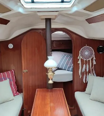 Windspeel Segelboot Botel
